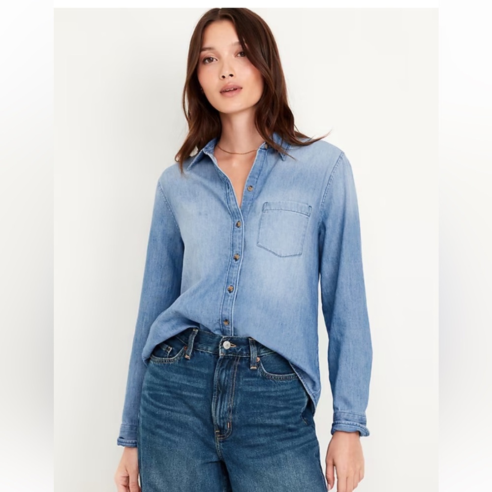 Blue Classic Button Down Shirt Size M